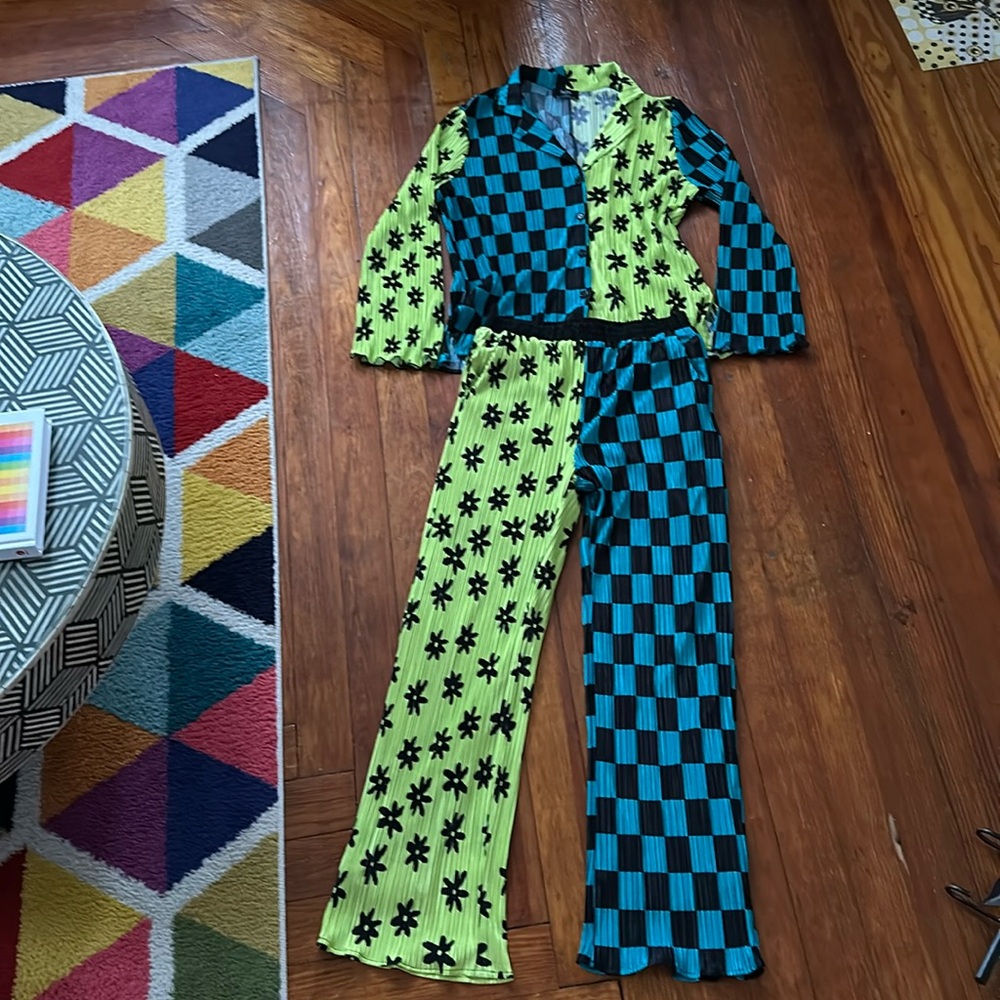 Dressed in LALA Retro Plisse Set